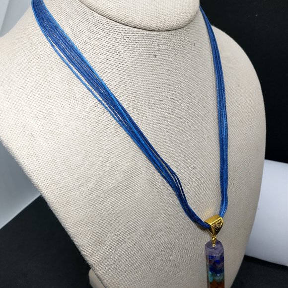 Energy Quartz point pendant necklace with Seven Chakra stones for Men or Women - Picture 7 of 13